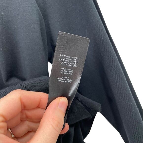 Aritzia Wilfred button up cropped shirt top Size S black - Picture 6 of 6